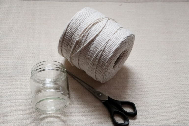 Lampion z makramy - potrzebne materiały