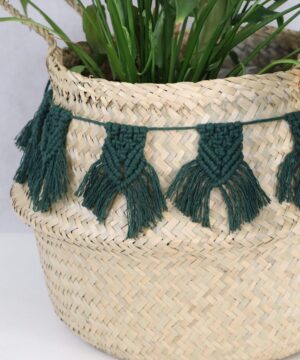 Girlanda z makramy na kosz z trawy morskiej