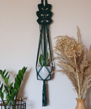 Kwietnik wiszący w stylu boho - zieleń butelkowa, 80 cm