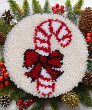 Świąteczna podkładka pod kubek haft pętelkowy - Laska cukrowa